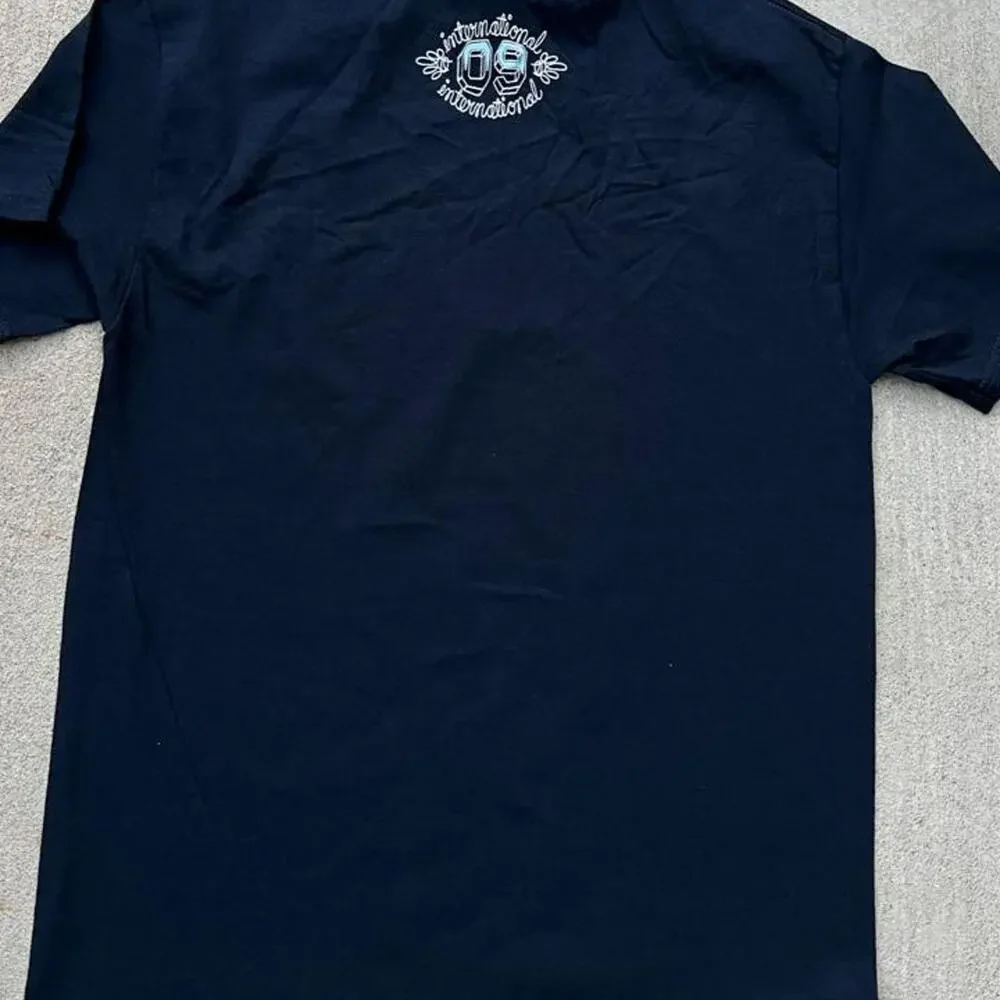 Hurley “International 09” Navy Y2K Surf Logo T-shirt, Medium